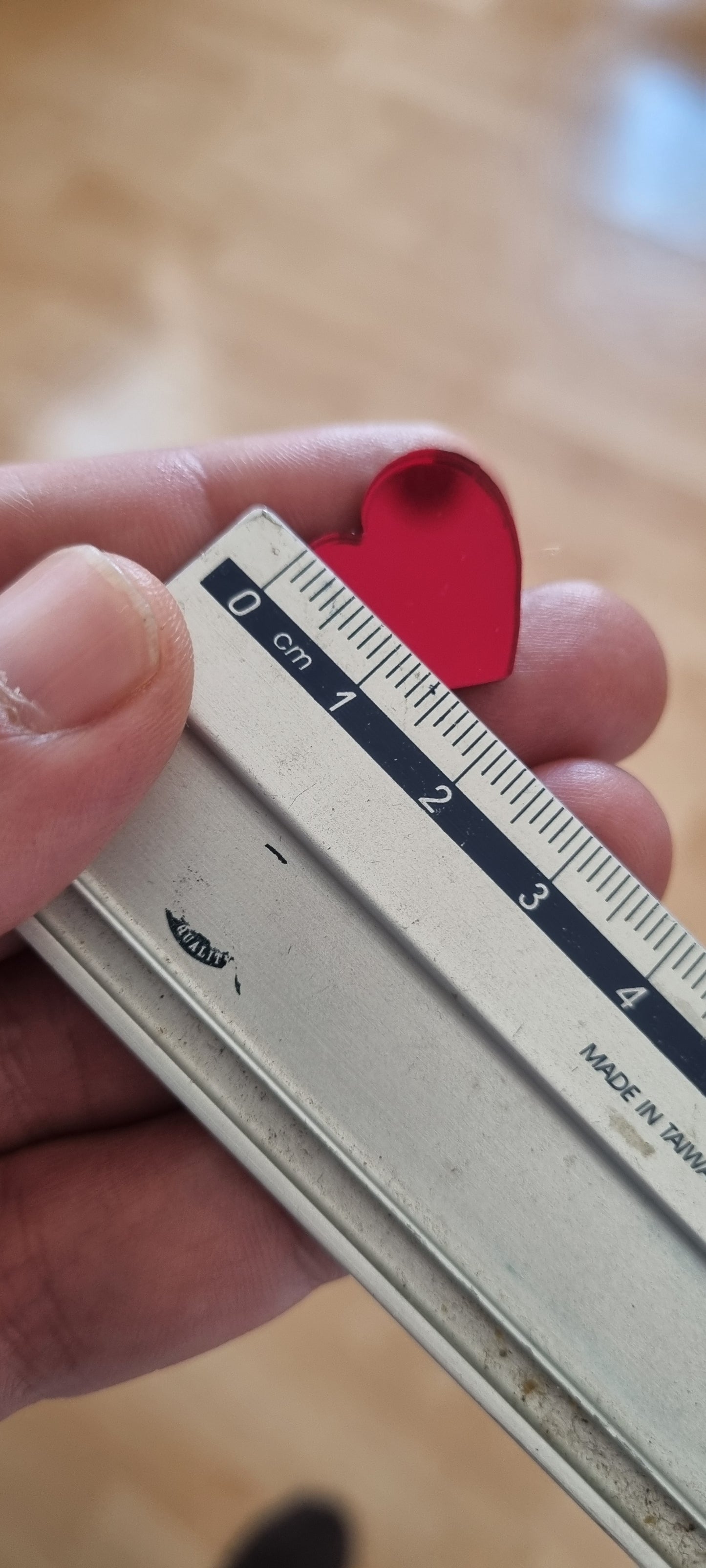 Máxi corazones pendientes 2cm alto