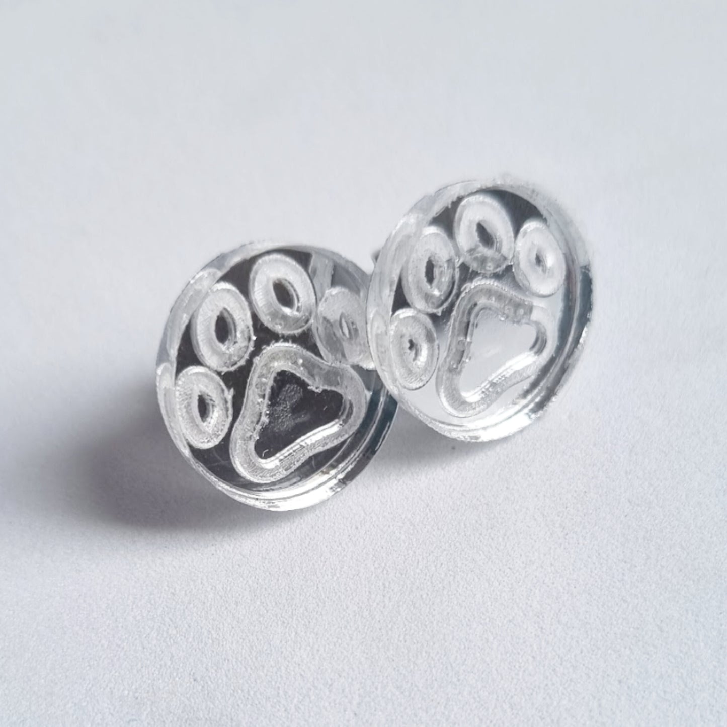 Pendientes mini huellas espejo