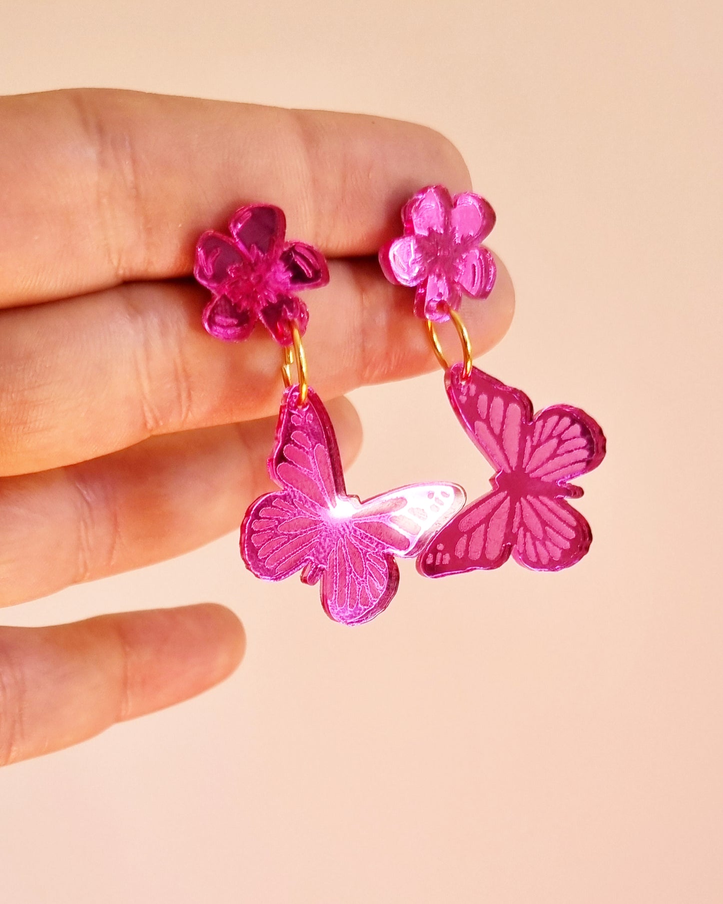 Pendientes mariposas essence colors
