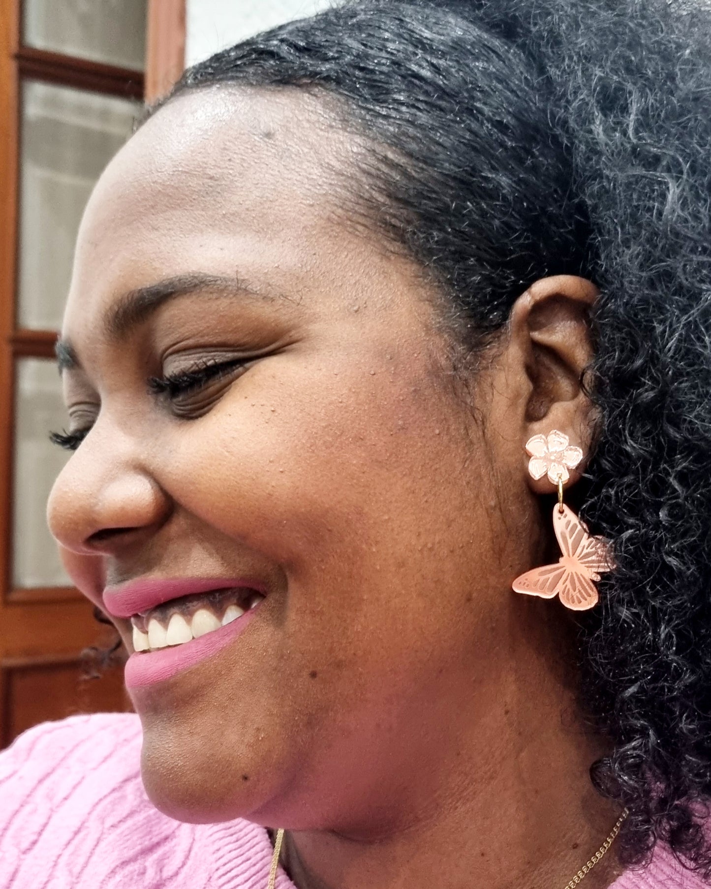 Pendientes mariposas essence colors
