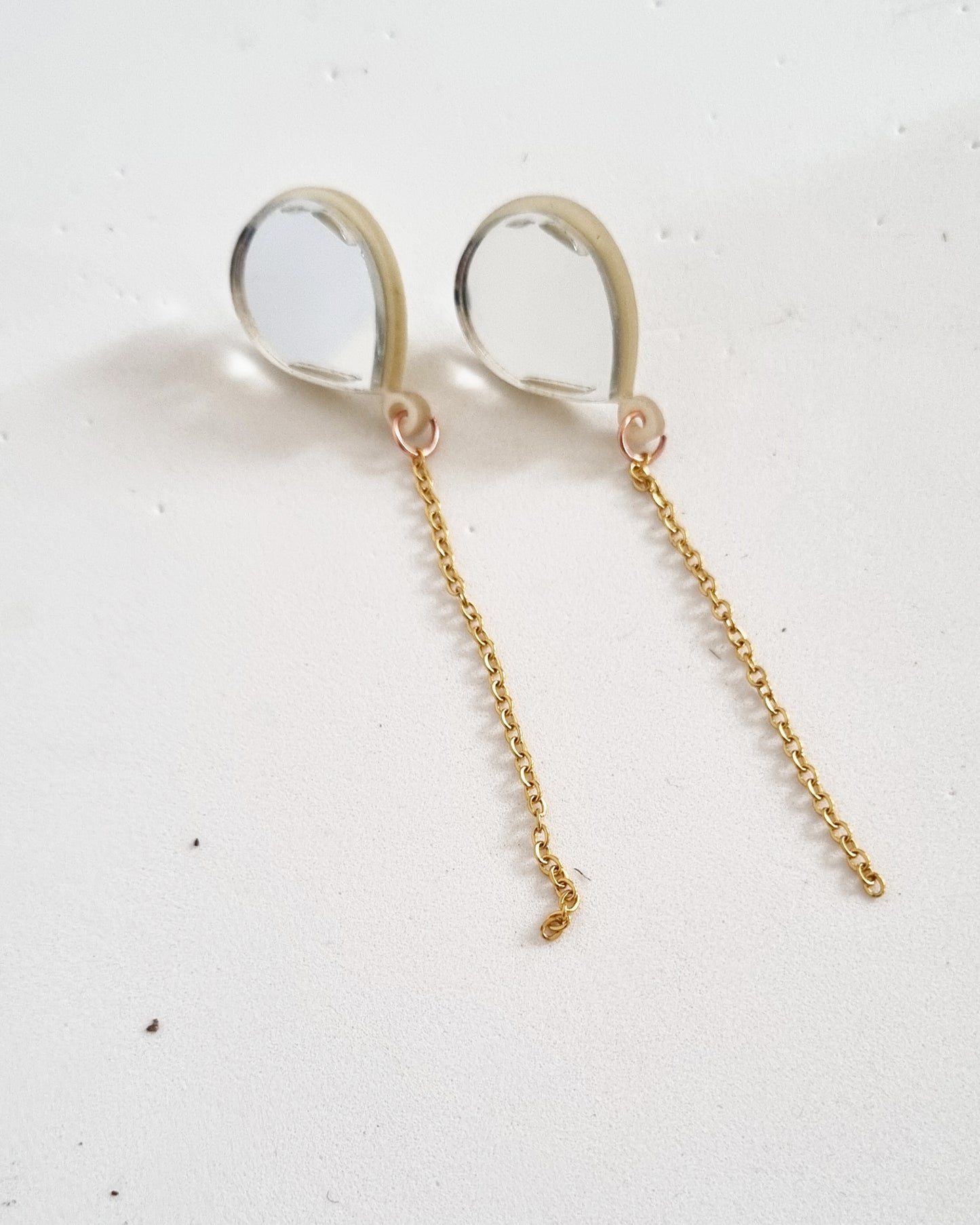 Pendientes globos plateados