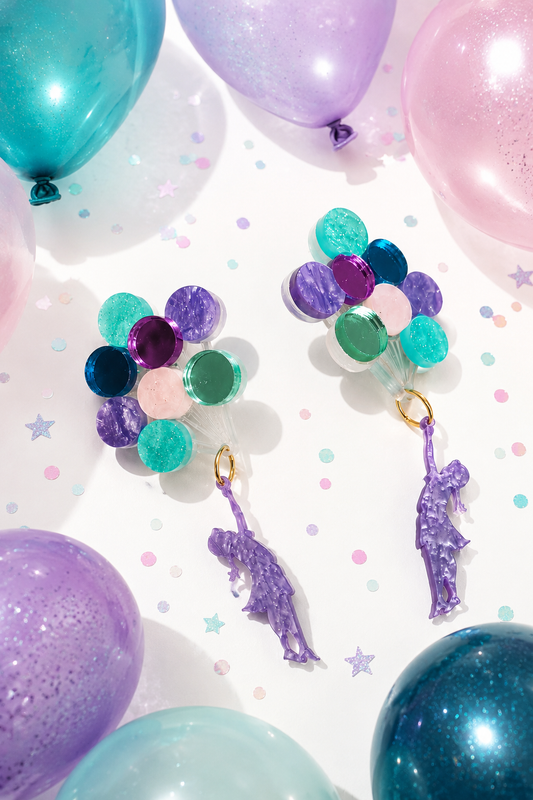 Pendientes niña de los globos