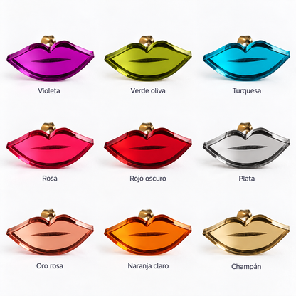 Pendientes Mini Labios en nueve acabados espejo: violeta, verde oliva, turquesa, rosa, rojo oscuro, plata, oro rosa, naranja claro y champán.