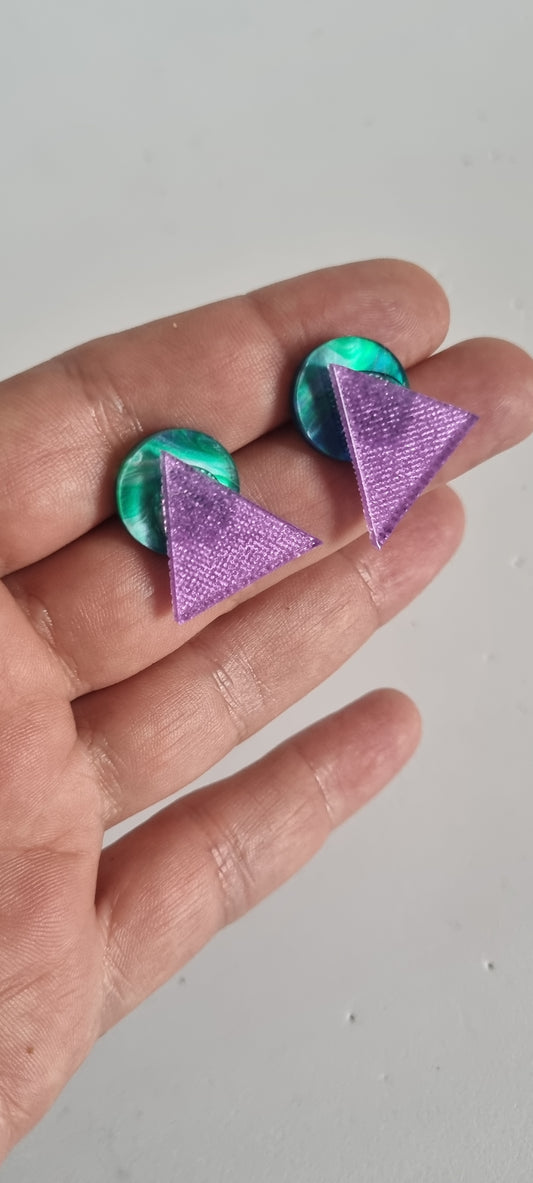 Pendientes geométricos lila y nacarado