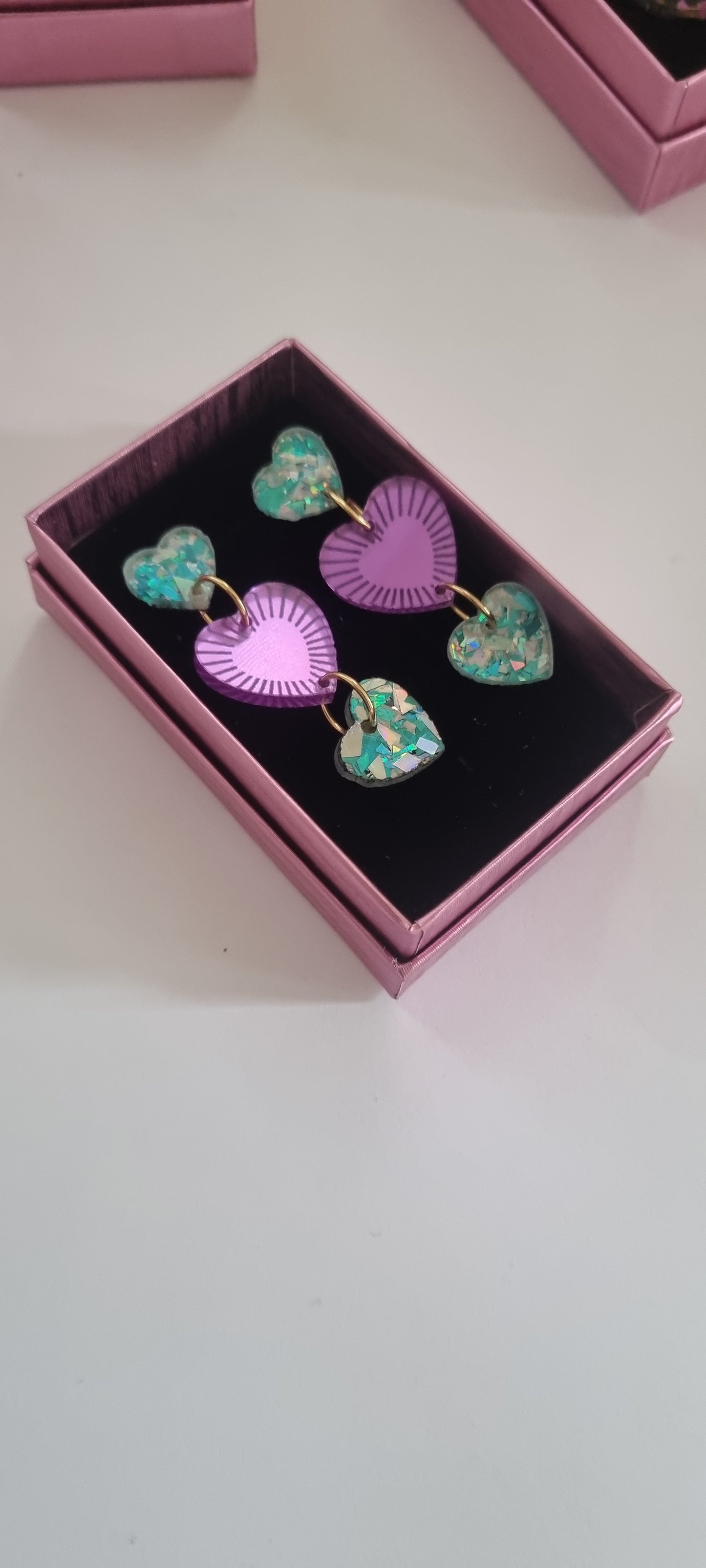 Pendientes Santos corazones colors