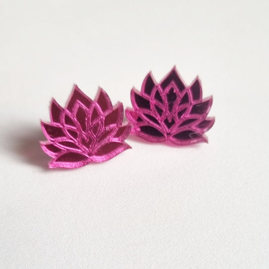 Pendientes mini flor de loto espejo fucsia