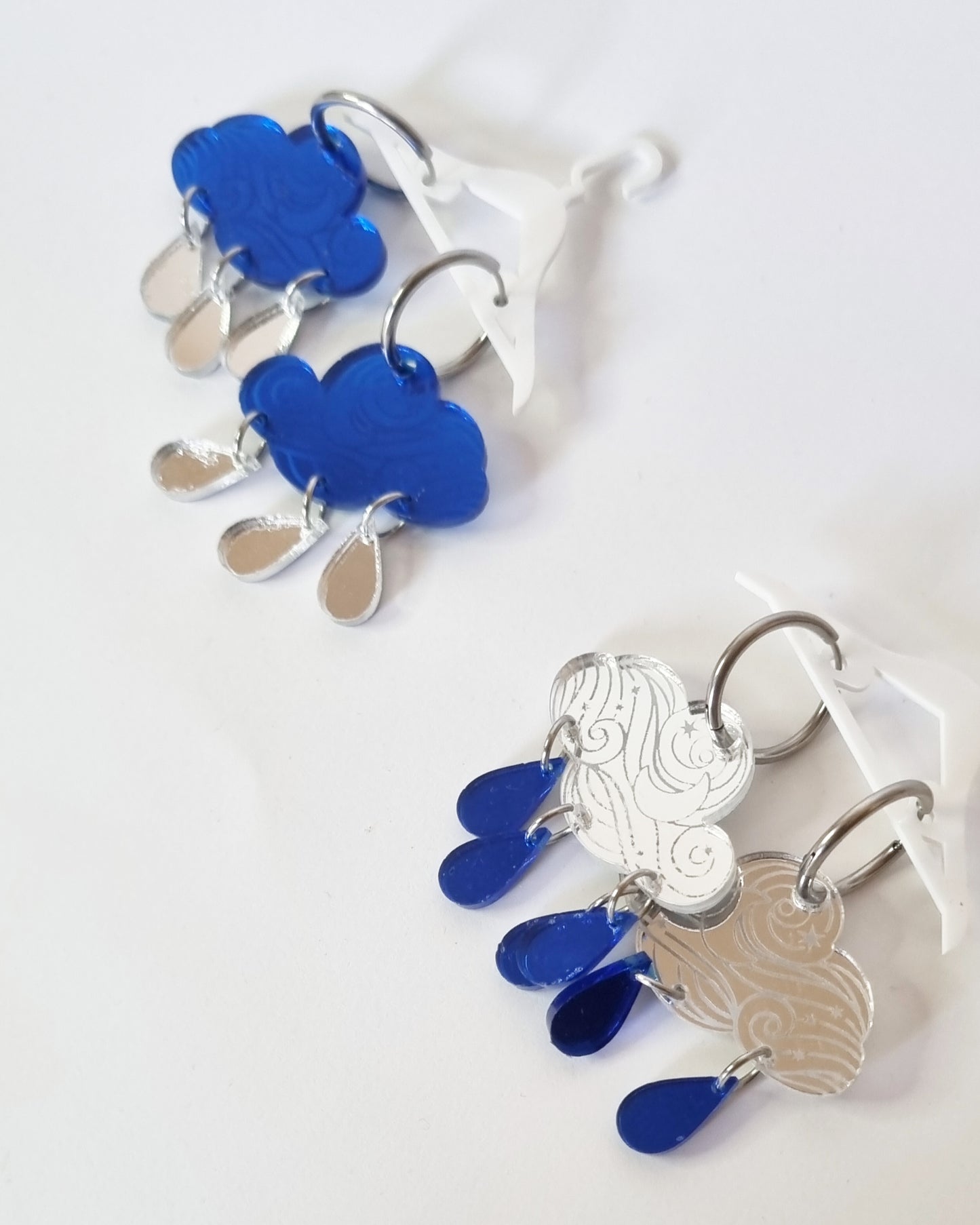 Pendientes nubes art